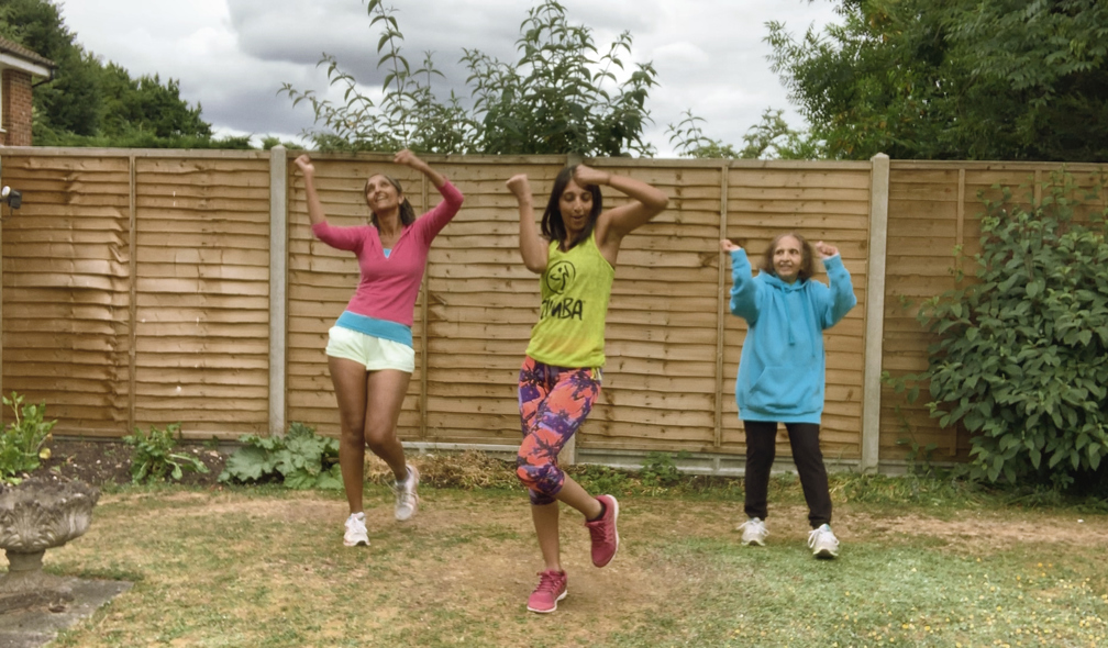 Ila Dancing With Her Daughters